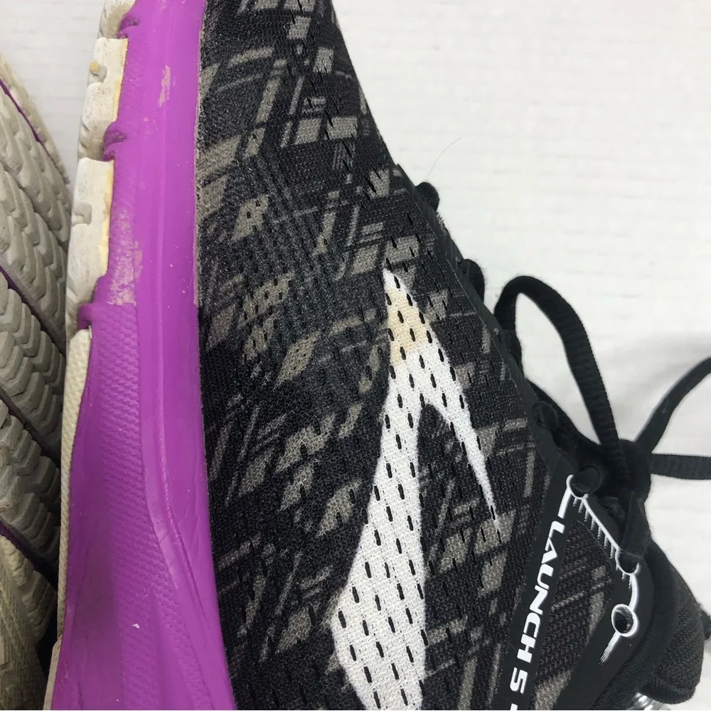 Brooks Sneakers Launch 5 Womens Size 9 Running Shoes Black Purple 1202661B090